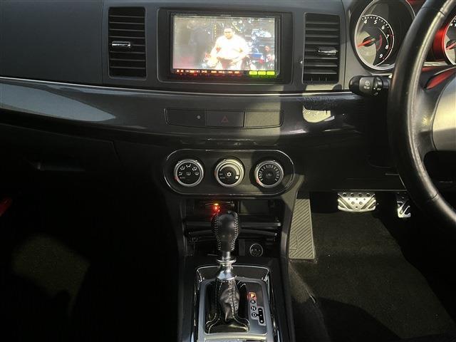 ギャランフォルティススポーツバック ラリーアート　４ＷＤ　ＥＴＣ　オートクルーズコントロール　ＴＶ　アルミホイール　ＨＩＤ　ＡＴ　スマートキー　電動格納ミラー　盗難防止システム（3枚目）