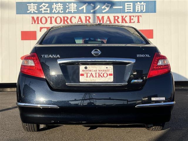 日産 ティアナ