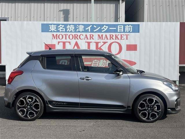 スイフトスポーツ ベースグレード　６速マニュアル　ＥＴＣ　全周囲カメラ　ナビ　ＴＶ　オートクルーズコントロール　レーンアシスト　衝突被害軽減システム　アルミホイール　オートライト　ＬＥＤヘッドランプ　スマートキー　シートヒーター（18枚目）