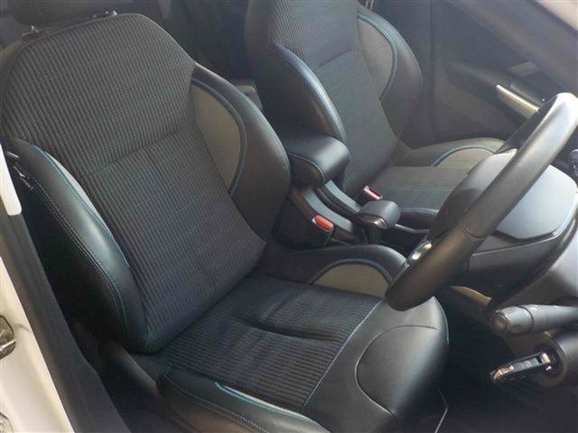 ２００８ クロスシティ　ＥＴＣ　ナビ　アルミホイール　ＡＴ　ルーフレール　ＥＳＣ　エアコン　ハーフレザー　ルーフレール　シートヒーター　走行６．４万キロ（10枚目）