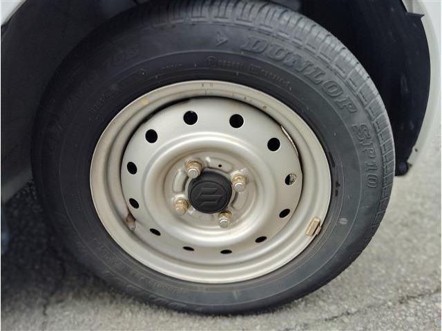 アルト ＶＰ　車検令和９年１１月５日まで　走行４１７２２ｋｍ　ＡＧＳ５速　ＡＢＳ　エアバック　タイヤ１４５／８０Ｒ１３　新車保証書　取扱説明書（13枚目）