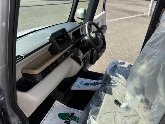 Ｎ－ＢＯＸ ベースグレード　ナビ　フルセグＴＶ　バックモニター　ドラレコ前後　ＥＴＣ　ボディコーティング　スマートキー　プッシュスタート　シートヒーター　オートエアコン　片側電動スライドドア　ベンチシート　新車保証書（26枚目）