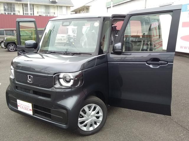 N-BOX ベースグレード スマートキー プッシュスタート シートヒーター オートエアコン 片側電動スライドドア ベンチシート 後席サンシェード/ドリンクホルダー 新車保証書 取扱説明書 ナビセット付き(13枚目)