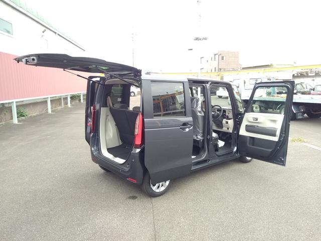 N-BOX ベースグレード スマートキー プッシュスタート シートヒーター オートエアコン 片側電動スライドドア ベンチシート 後席サンシェード/ドリンクホルダー 新車保証書 取扱説明書 ナビセット付き(16枚目)