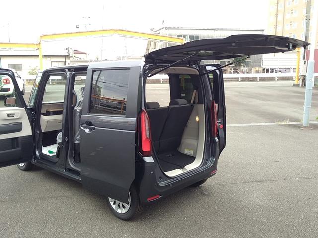 N-BOX ベースグレード スマートキー プッシュスタート シートヒーター オートエアコン 片側電動スライドドア ベンチシート 後席サンシェード/ドリンクホルダー 新車保証書 取扱説明書 ナビセット付き(18枚目)