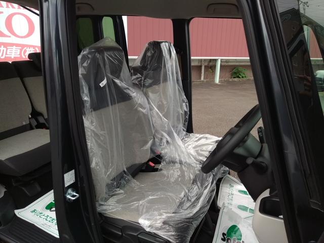 N-BOX ベースグレード スマートキー プッシュスタート シートヒーター オートエアコン 片側電動スライドドア ベンチシート 後席サンシェード/ドリンクホルダー 新車保証書 取扱説明書 ナビセット付き(19枚目)