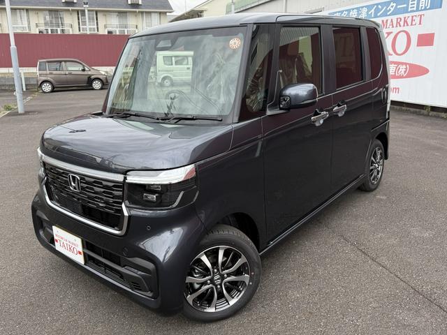 N-BOXカスタム ベースグレード ナビ フルセグTV バックモニター ドラレコ前後 ETC ボディコーティング スマートキー プッシュスタート シートヒーター オートエアコン 片側電動スライドドア ベンチシート 新車保証書(4枚目)