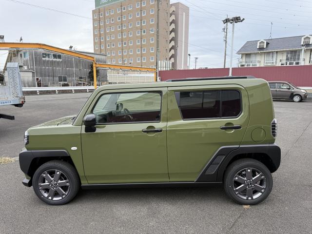 タフト G ダーククロムベンチャー スマートキー プッシュスタート フォグランプ シートヒーター USBポート 電動式サイドブレーキ 電動格納ミラー 後席ドリンクホルダー(9枚目)