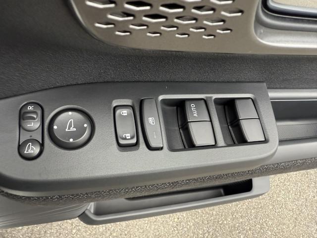 Ｎ－ＢＯＸカスタム ベースグレード　ナビ　フルセグＴＶ　バックモニター　ドラレコ前後　ＥＴＣ　ボディコーティング　スマートキー　プッシュスタート　シートヒーター　オートエアコン　片側電動スライドドア　ベンチシート　新車保証書（26枚目）