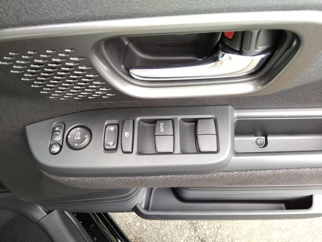 Ｎ－ＢＯＸカスタム ベースグレード　ナビ　フルセグＴＶ　バックモニター　ドラレコ前後　ＥＴＣ　ボディコーティング　スマートキー　プッシュスタート　シートヒーター　オートエアコン　片側電動スライドドア　ベンチシート　新車保証書（25枚目）