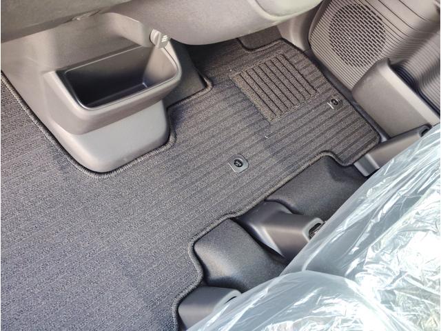 N-BOXカスタム ベースグレード Carrozzeria8インチナビゲーション ドライブレコーダー前後 ETC ボディーコーティング ドアバイザー フロアーマット ナンバー枠トリム スマートキー プッシュスタート シートヒーター(50枚目)