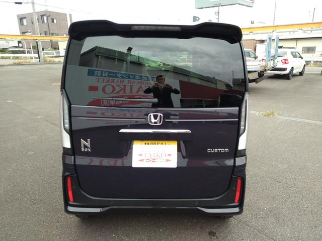 Ｎ－ＢＯＸカスタム ベースグレード　ナビ　フルセグＴＶ　バックモニター　ドラレコ　ＥＴＣ　ボディコーティング　スマートキー　プッシュスタート　オートエアコン　片側電動スライドドア　ベンチシート　新車保証書　取扱説明書（9枚目）