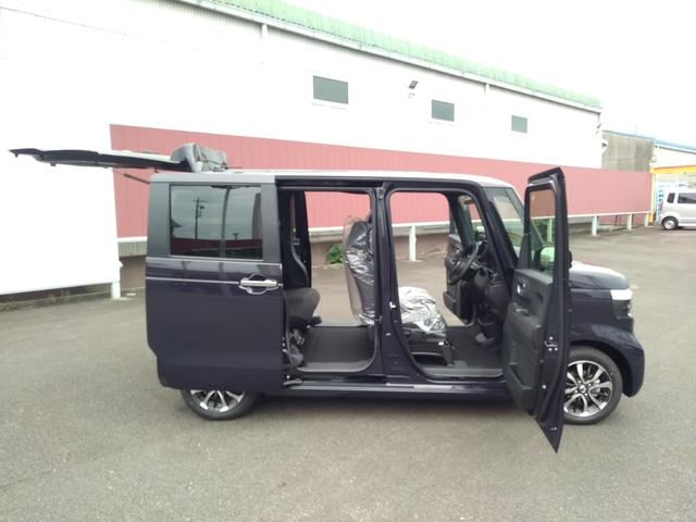 Ｎ－ＢＯＸカスタム ベースグレード　ナビ　フルセグＴＶ　バックモニター　ドラレコ　ＥＴＣ　ボディコーティング　スマートキー　プッシュスタート　オートエアコン　片側電動スライドドア　ベンチシート　新車保証書　取扱説明書（16枚目）