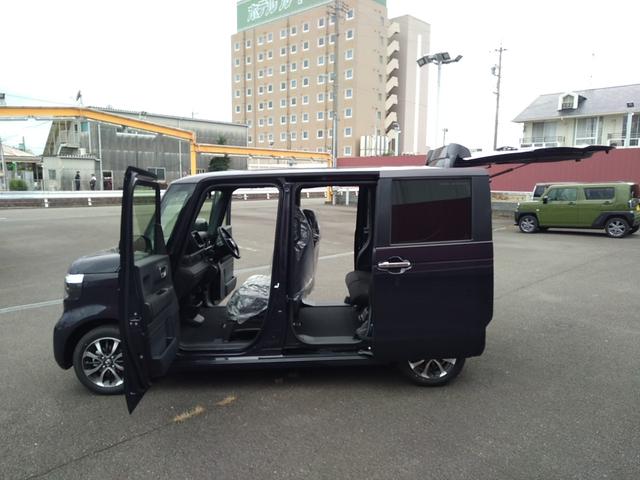 Ｎ－ＢＯＸカスタム ベースグレード　ナビ　フルセグＴＶ　バックモニター　ドラレコ　ＥＴＣ　ボディコーティング　スマートキー　プッシュスタート　オートエアコン　片側電動スライドドア　ベンチシート　新車保証書　取扱説明書（20枚目）