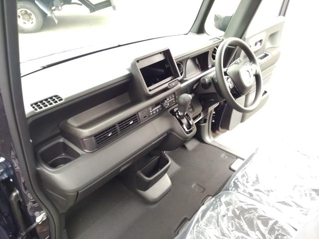 Ｎ－ＢＯＸカスタム ベースグレード　ナビ　フルセグＴＶ　バックモニター　ドラレコ　ＥＴＣ　ボディコーティング　スマートキー　プッシュスタート　オートエアコン　片側電動スライドドア　ベンチシート　新車保証書　取扱説明書（26枚目）