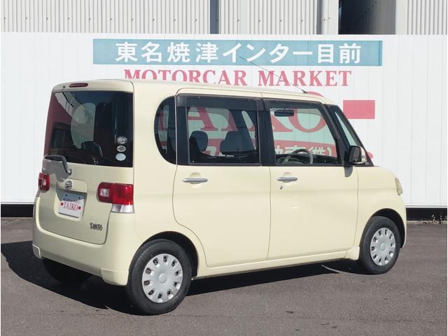 タント Ｘリミテッド　車検令和８年１１月まで　左側電動スライドドア　電動格納ミラー　ベンチシート　後席フルフラットシート　スマートキー　ドリンクホルダー　ＣＤオーディオ　新車保証書　取扱説明書（6枚目）