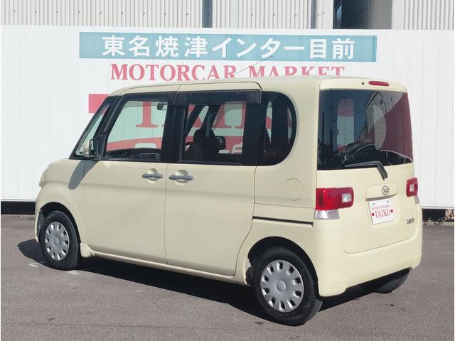タント Ｘリミテッド　車検令和８年１１月まで　左側電動スライドドア　電動格納ミラー　ベンチシート　後席フルフラットシート　スマートキー　ドリンクホルダー　ＣＤオーディオ　新車保証書　取扱説明書（7枚目）