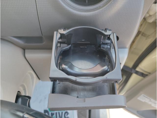 タント Ｘリミテッド　車検令和８年１１月まで　左側電動スライドドア　電動格納ミラー　ベンチシート　後席フルフラットシート　スマートキー　ドリンクホルダー　ＣＤオーディオ　新車保証書　取扱説明書（21枚目）