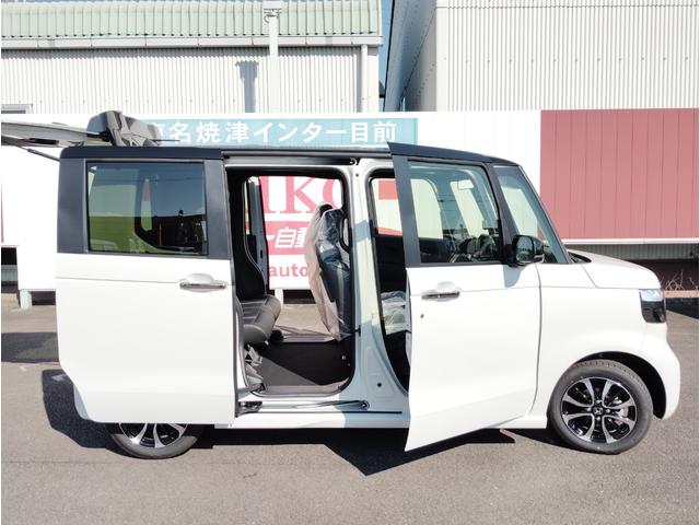 自社民間車検工場完備　ご購入後も安心してお乗り頂けます。