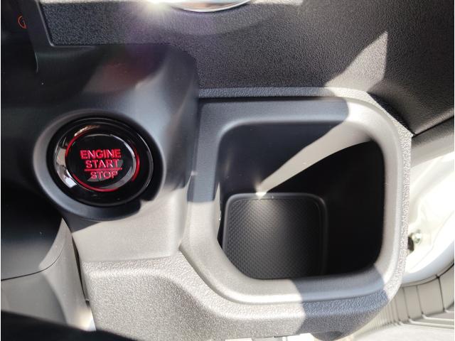 東名　焼津インター目の前　雨天安心　屋根付き大展示場