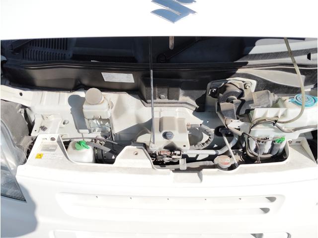 エブリイ PA 車検R9年12月24日まで 走行61220km 5速マニュアル車 新品タイヤ4本 145R12-6PRLT JC08モード燃費リッター15.8km エアコン パワーステアリング 新車保証書 取扱説明書(39枚目)