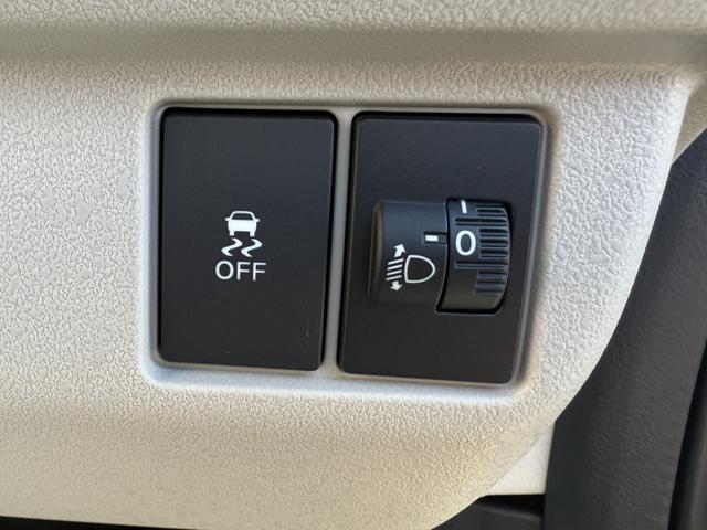 N-BOX ベースグレード Panasonicナビゲーション フルセグTV DVD ドライブレコーダー前後 ETC バックカメラ ボディーコーティング 左側パワースライドドア LEDヘッドライト オートエアコン 後席サンシェード(43枚目)