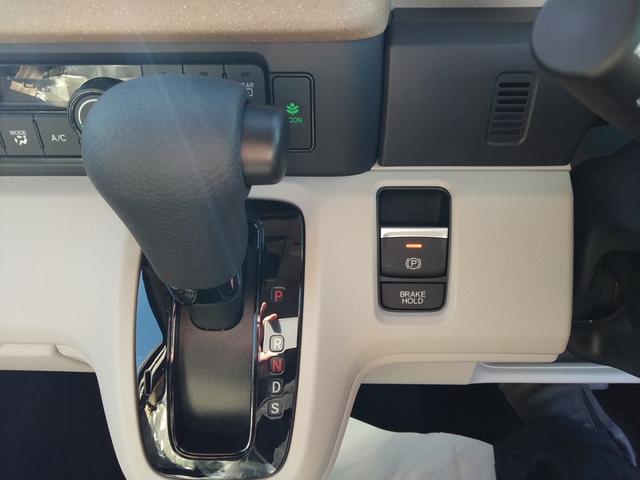 N-BOX ベースグレード Carrozzeria8インチナビゲーション フルセグTV DVD再生 AVIC-RL722 ドライブレコーダー前後 ETC ボディコーティング ドアバイザー バックカメラ 左側パワースライドドア(46枚目)