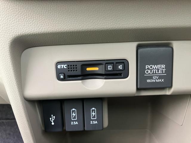 Ｎ－ＷＧＮ Ｇ　ＳＳパッケージ　あんしんパッケージ　走行９１００ｋｍ　ナビ　バックカメラ　ディスチャージライト　スマートキー　プッシュスタート　ＥＴＣ　オートエアコン　ベンチシート（26枚目）