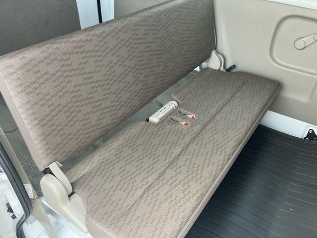 ＮＶ１００クリッパーバン ＤＸ　５速マニュアル　キーレスエントリー　車検令和９年２月　走行６．４万キロ　エアコン　パワステ　両側スライドドア　エアバッグ　ＡＢＳ（18枚目）