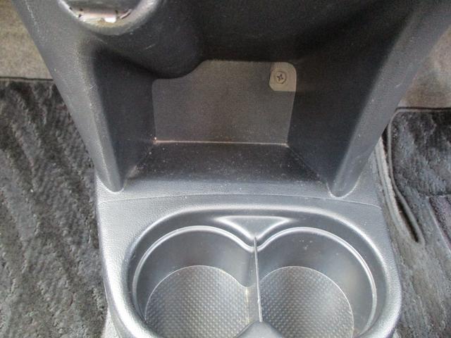 ミラココア ココアＸ　セキュリティー　パワーウインド　ｉ－ＳＴＯＰ　インテリキー　安全ボディ　運転席エアバック　キーレスキー　ダブルエアバック　ＡＢＳ付　パワステ　ベンチシート　エアコン（24枚目）