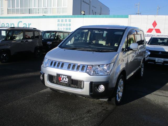 デリカＤ：５ Ｇ　パワーパッケージ　エクリプスナビ／ＴＶ／ＥＴＣ／フォグランプ／ディスチャージヘッドライト／両側電動スライドドア／ベージュ内装／ウッド調パネル／１８インチアルミホイール／２ＷＤ／アイドリングストップ／ワンオーナー（2枚目）