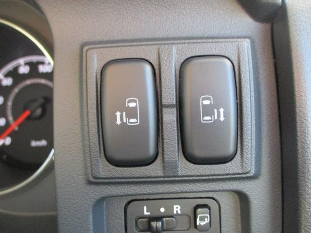 デリカＤ：５ Ｇ　パワーパッケージ　エクリプスナビ／ＴＶ／ＥＴＣ／フォグランプ／ディスチャージヘッドライト／両側電動スライドドア／ベージュ内装／ウッド調パネル／１８インチアルミホイール／２ＷＤ／アイドリングストップ／ワンオーナー（26枚目）