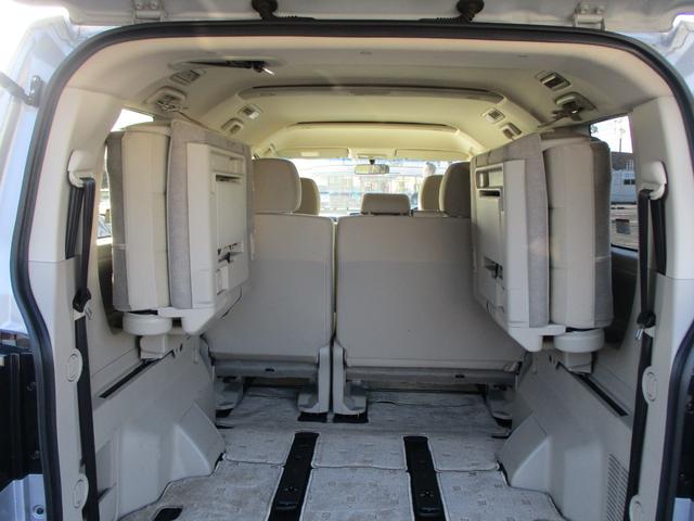 デリカＤ：５ Ｇ　パワーパッケージ　エクリプスナビ／ＴＶ／ＥＴＣ／フォグランプ／ディスチャージヘッドライト／両側電動スライドドア／ベージュ内装／ウッド調パネル／１８インチアルミホイール／２ＷＤ／アイドリングストップ／ワンオーナー（44枚目）