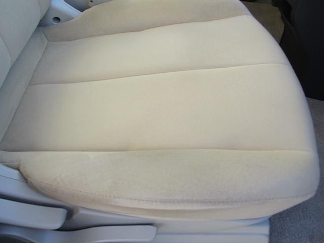 デリカＤ：５ Ｇ　パワーパッケージ　助手席エアバッグ　インテリジェントキー　切替式４ＷＤ　オートクルーズコントロール　衝突安全ボディ　デュアルエアコン　運転席エアバック　ＡＳＣ　３列シート　キーフリー　ＡＢＳ　フルフラット　パワステ（35枚目）