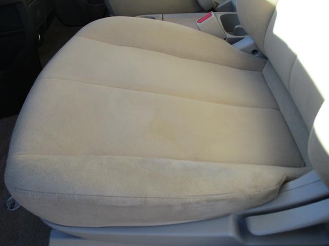 デリカＤ：５ Ｇ　パワーパッケージ　助手席エアバッグ　インテリジェントキー　切替式４ＷＤ　オートクルーズコントロール　衝突安全ボディ　デュアルエアコン　運転席エアバック　ＡＳＣ　３列シート　キーフリー　ＡＢＳ　フルフラット　パワステ（60枚目）