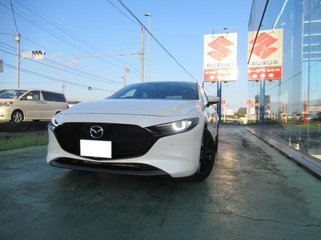 ＭＡＺＤＡ３ファストバック ２０Ｓ　１００周年特別記念車　純正ナビ／３６０°カメラ／ＥＴＣ車載器／ドライブレコーダー／ＢＯＳＥスピーカー／キーレスプッシュスタート／電動パワーシート（3枚目）