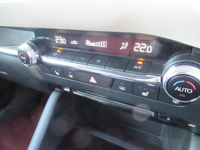 ＭＡＺＤＡ３ファストバック ２０Ｓ　１００周年特別記念車　純正ナビ／３６０°カメラ／ＥＴＣ車載器／ドライブレコーダー／ＢＯＳＥスピーカー／キーレスプッシュスタート／電動パワーシート（17枚目）