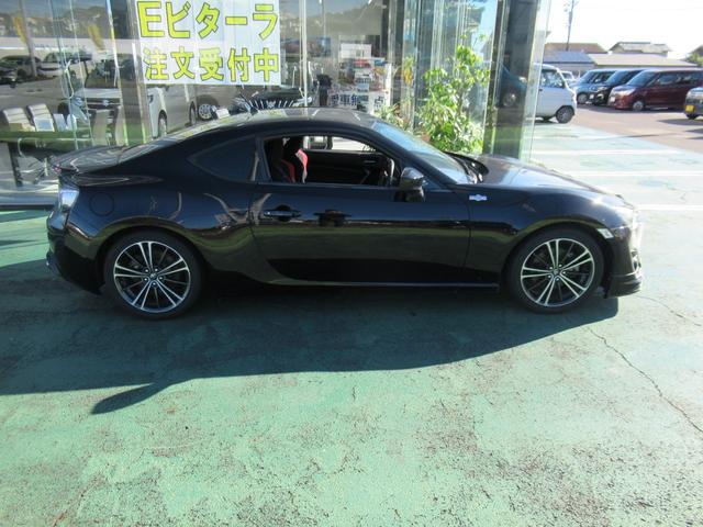 ８６ ＧＴ　７インチナビ／フルセグＴＶ／Ｂｌｕｅｔｏｏｔｈ／バックカメラ／ＥＴＣ／モデリスタ付き／プッシュスタート／デュアルエアコン／（3枚目）