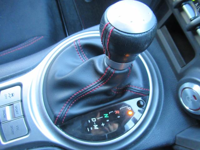 ８６ ＧＴ　７インチナビ／フルセグＴＶ／Ｂｌｕｅｔｏｏｔｈ／バックカメラ／ＥＴＣ／モデリスタ付き／プッシュスタート／デュアルエアコン／（6枚目）