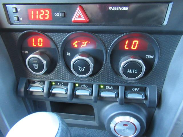 ８６ ＧＴ　７インチナビ／フルセグＴＶ／Ｂｌｕｅｔｏｏｔｈ／バックカメラ／ＥＴＣ／モデリスタ付き／プッシュスタート／デュアルエアコン／（9枚目）