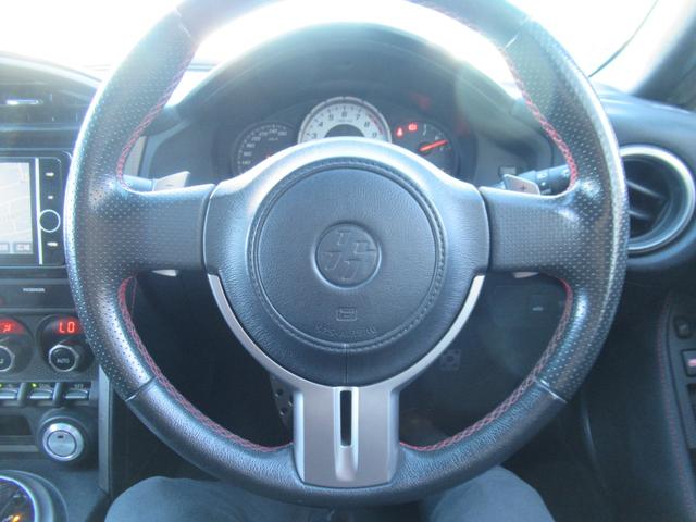 ８６ ＧＴ　７インチナビ／フルセグＴＶ／Ｂｌｕｅｔｏｏｔｈ／バックカメラ／ＥＴＣ／モデリスタ付き／プッシュスタート／デュアルエアコン／（11枚目）