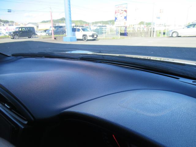８６ ＧＴ　７インチナビ／フルセグＴＶ／Ｂｌｕｅｔｏｏｔｈ／バックカメラ／ＥＴＣ／モデリスタ付き／プッシュスタート／デュアルエアコン／（16枚目）