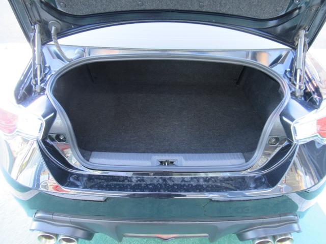 ８６ ＧＴ　７インチナビ／フルセグＴＶ／Ｂｌｕｅｔｏｏｔｈ／バックカメラ／ＥＴＣ／モデリスタ付き／プッシュスタート／デュアルエアコン／（20枚目）