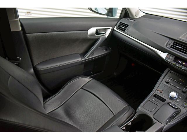 ＣＴ ＣＴ２００ｈ　バージョンＣ　ＬＥＤヘッドライト　純正マルチナビフルセグＴＶ　Ｂｌｕｅｔｏｏｔｈ　バックカメラ　ＥＴＣ　前席シートヒーター　レザー調シートカバー　純正１６ＡＷ　スマートキー　クルコン　オートエアコン（22枚目）