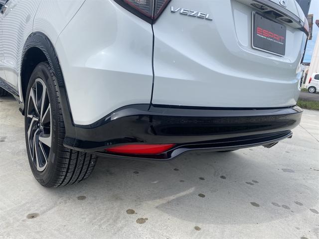 ヴェゼル ハイブリッドＲＳ・ホンダセンシング　後期モデル・レーダークルーズ・衝突軽減・ハーフレザーシート・シートヒーター・ナビ　ＤＶＤ　地デジ　ブルートゥース・バックカメラ・ＥＴＣ・シートヒーター・ＬＥＤヘッドライト・スマートキー（13枚目）