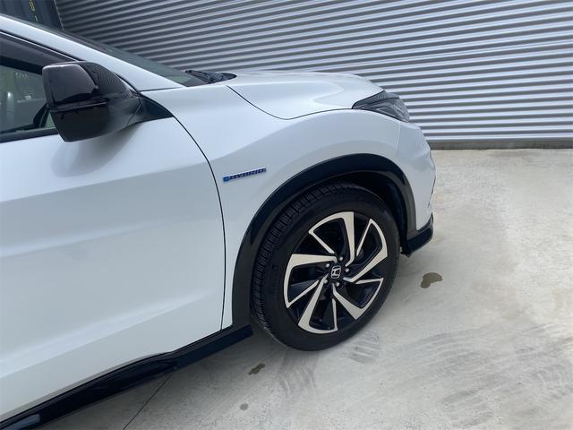 ヴェゼル ハイブリッドＲＳ・ホンダセンシング　後期モデル・レーダークルーズ・衝突軽減・ハーフレザーシート・シートヒーター・ナビ　ＤＶＤ　地デジ　ブルートゥース・バックカメラ・ＥＴＣ・シートヒーター・ＬＥＤヘッドライト・スマートキー（15枚目）