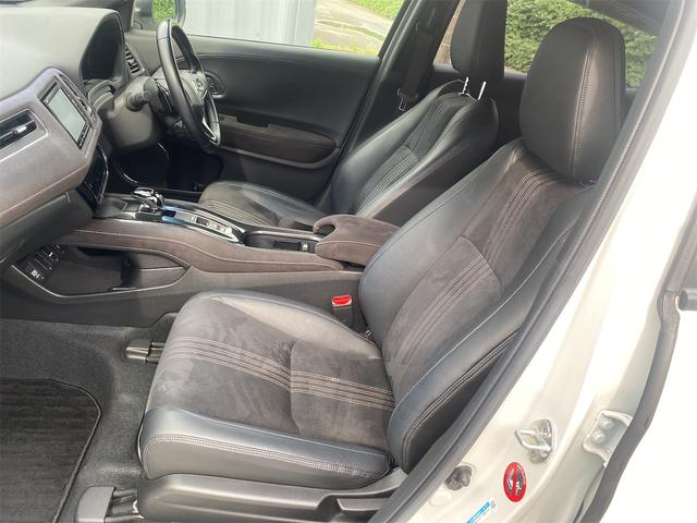 ヴェゼル ハイブリッドＲＳ・ホンダセンシング　後期モデル・レーダークルーズ・衝突軽減・ハーフレザーシート・シートヒーター・ナビ　ＤＶＤ　地デジ　ブルートゥース・バックカメラ・ＥＴＣ・シートヒーター・ＬＥＤヘッドライト・スマートキー（22枚目）