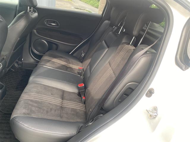 ヴェゼル ハイブリッドＲＳ・ホンダセンシング　後期モデル・レーダークルーズ・衝突軽減・ハーフレザーシート・シートヒーター・ナビ　ＤＶＤ　地デジ　ブルートゥース・バックカメラ・ＥＴＣ・シートヒーター・ＬＥＤヘッドライト・スマートキー（26枚目）