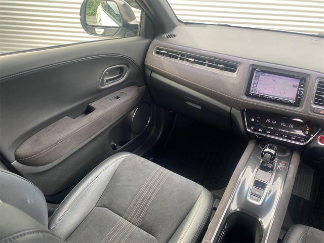 ヴェゼル ハイブリッドＲＳ・ホンダセンシング　後期モデル・レーダークルーズ・衝突軽減・ハーフレザーシート・シートヒーター・ナビ　ＤＶＤ　地デジ　ブルートゥース・バックカメラ・ＥＴＣ・シートヒーター・ＬＥＤヘッドライト・スマートキー（32枚目）