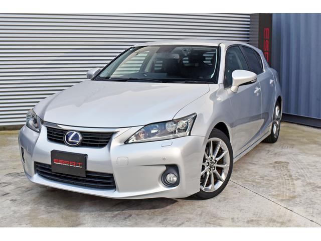 CT CT200h クリエイティブ テキスタイルインテリア 黒革シート ブルーステッチ LEDヘッドライト 純正マルチナビフルセグTV Bluetooth バックカメラ ETC 前席シートヒーター 純正17AW スマートキー クルコン オートエアコン(2枚目)